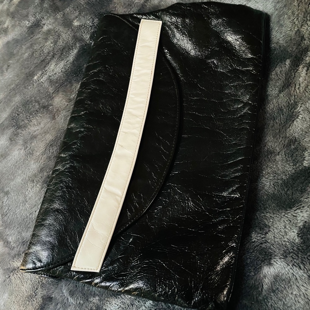 Vintage Italian Leather envelope clutch by Maxine